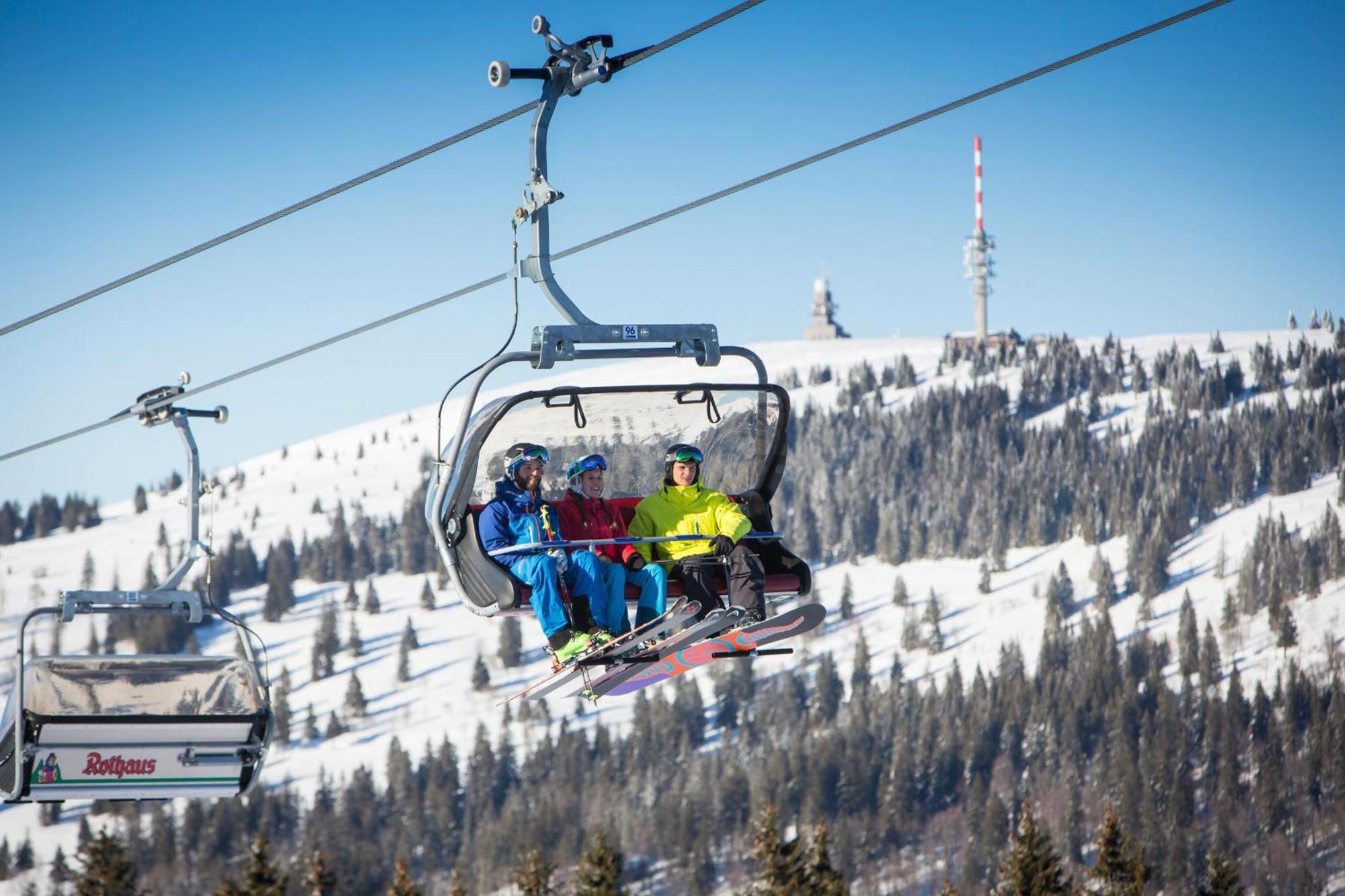 Ferienwohnung Seeblick Nr 2 5-Zimmerwohnung - Feldberg Baerental Rotwasser Buitenkant foto