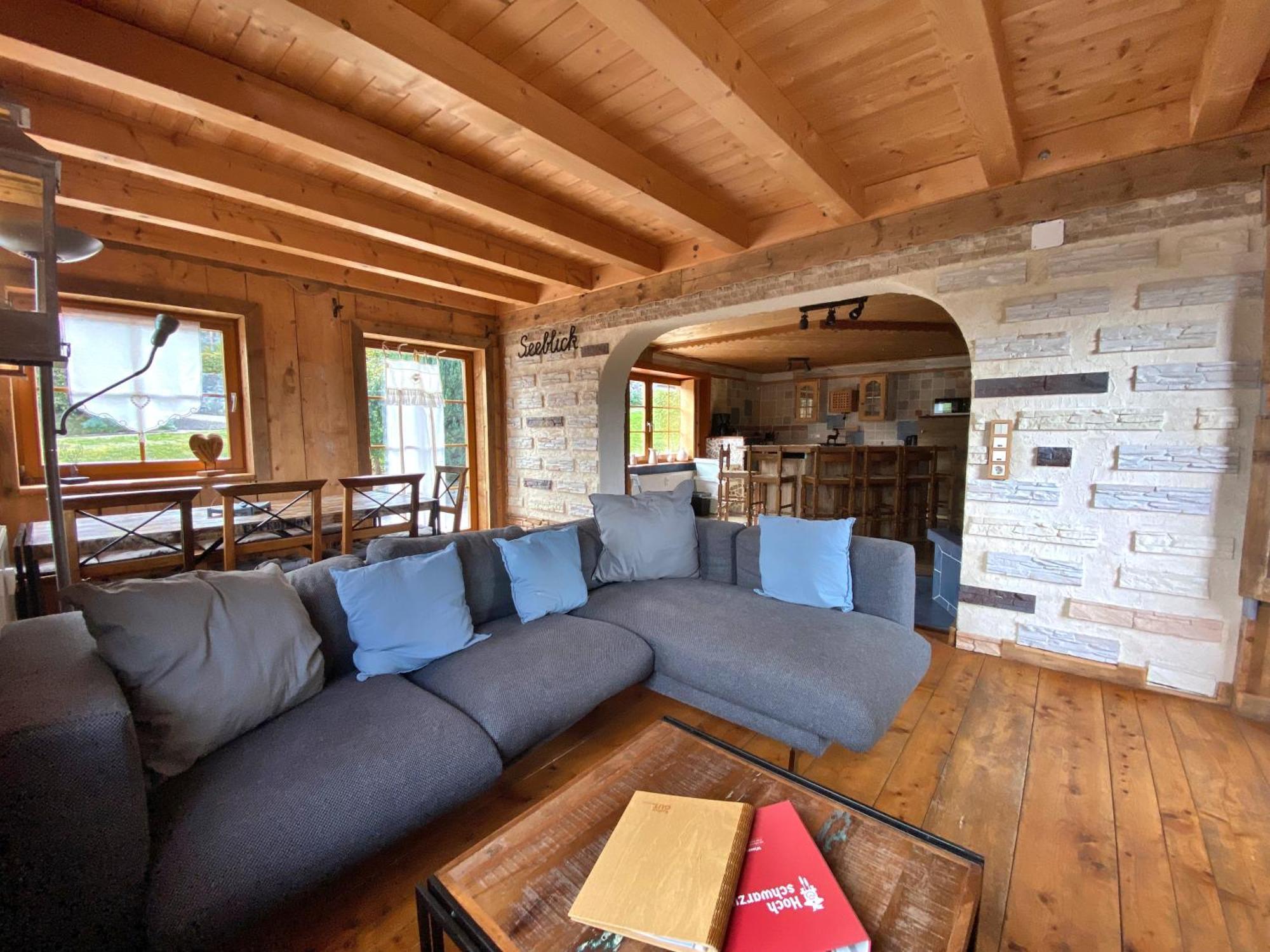 Ferienwohnung Seeblick Nr 2 5-Zimmerwohnung - Feldberg Baerental Rotwasser Buitenkant foto
